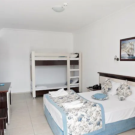 Hotell Belcekum 4*
