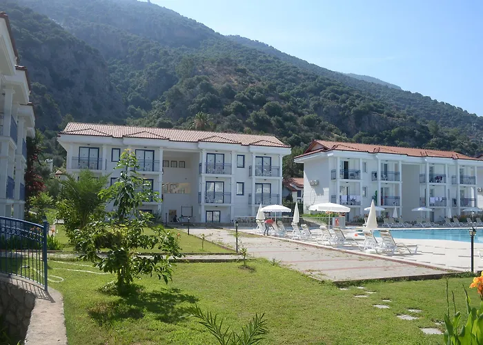 Hotel Belcekum 4*