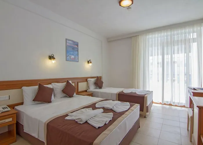 Ξενοδοχείο Belcekum 4*