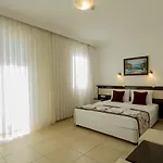 Ξενοδοχείο Belcekum 4*